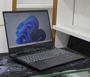New Laptop HP Victus 15 16GB Intel Core i7 SSD 1T
