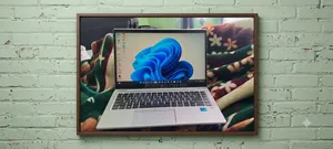 New Laptop HP EliteBook 840 8GB Intel Core i5 SSD 512GB