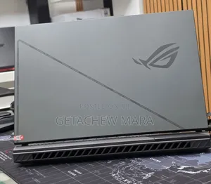 New Laptop Asus ROG Strix G15 16GB Intel Core i9 SSD 1T