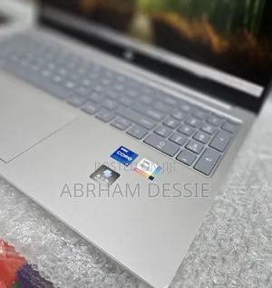 New Laptop HP Stream Notebook 16GB Intel Core i7 SSD 1T