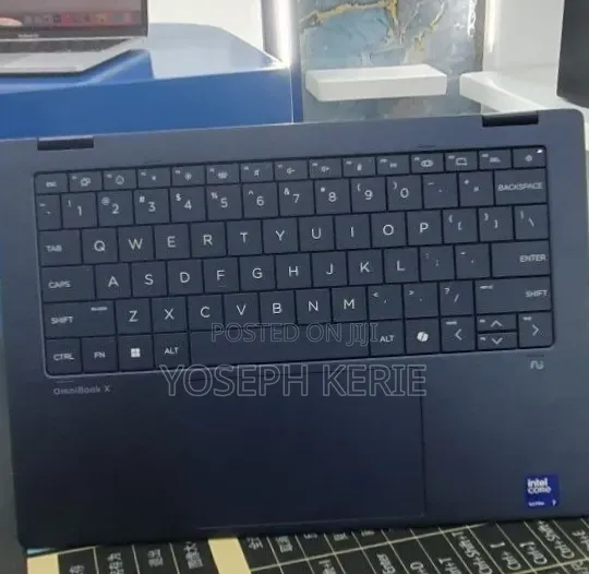 New Laptop HP OmniBook X Flip 14" 16GB Intel Core Ultra 7 SSD 512GB