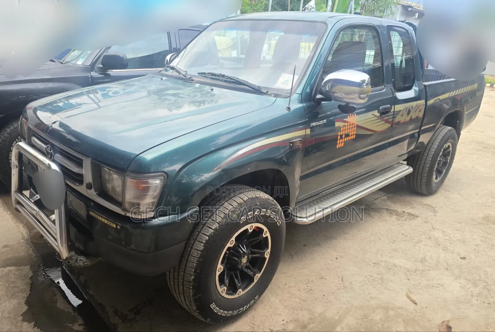 Toyota Hilux 2000 Green