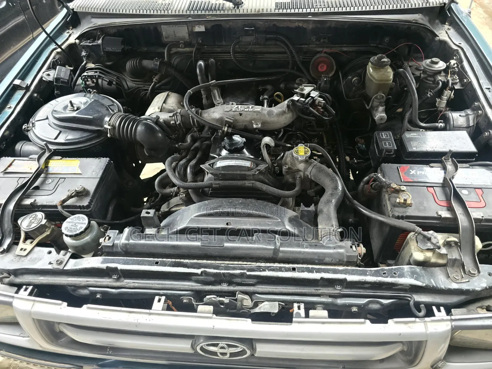 Toyota Hilux 2000 Green