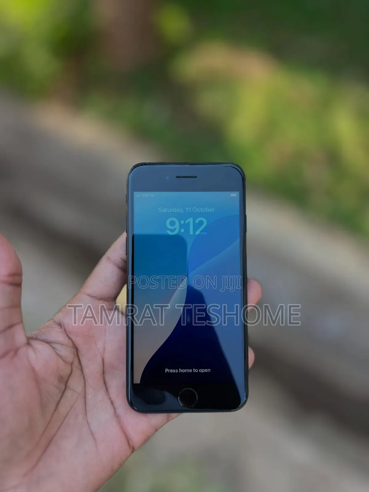 New Apple iPhone SE (2022) 128 GB