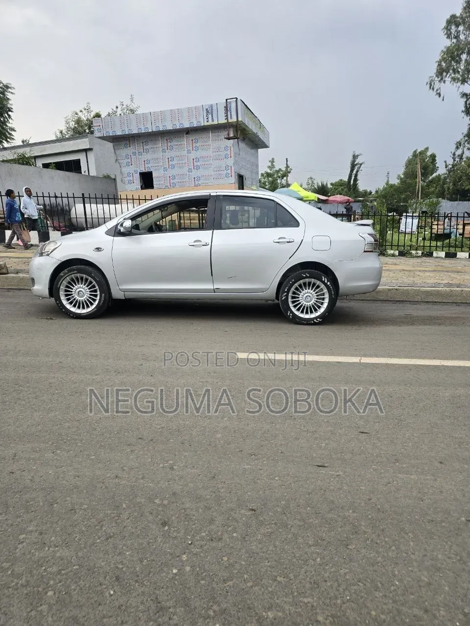 Toyota Belta 2007 Silver