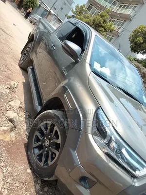 Toyota Hilux 2021