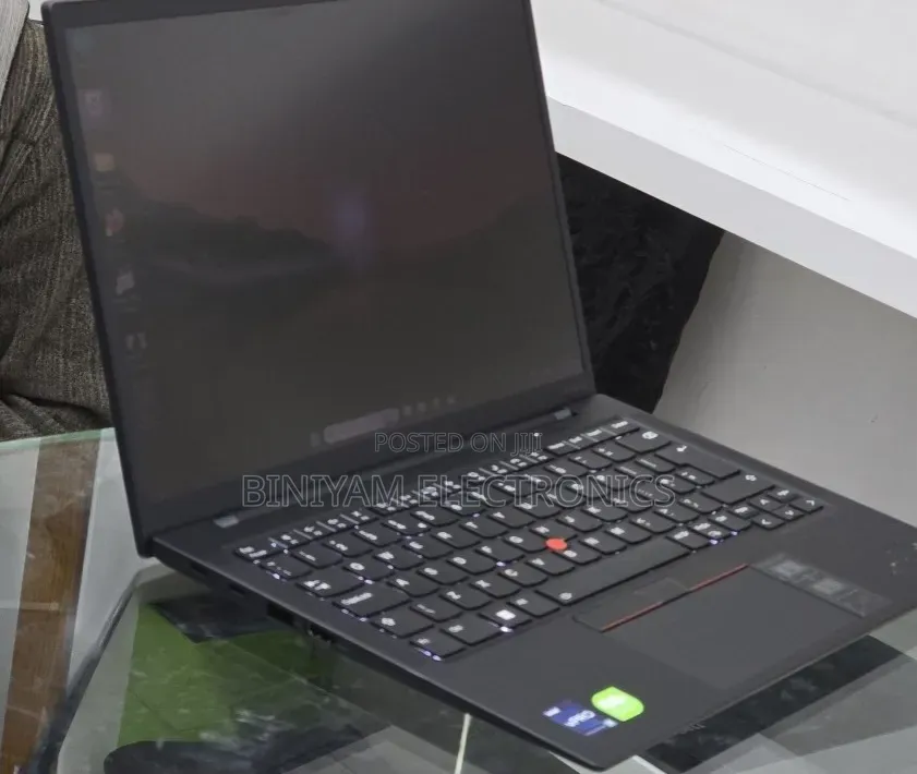 New Laptop HP Omen 17 16GB Intel Core i7 SSD 512GB