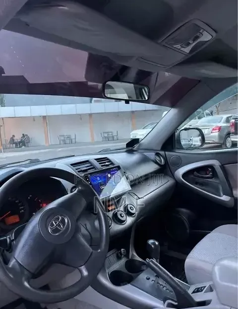 Toyota RAV4 2.4 2008 Silver