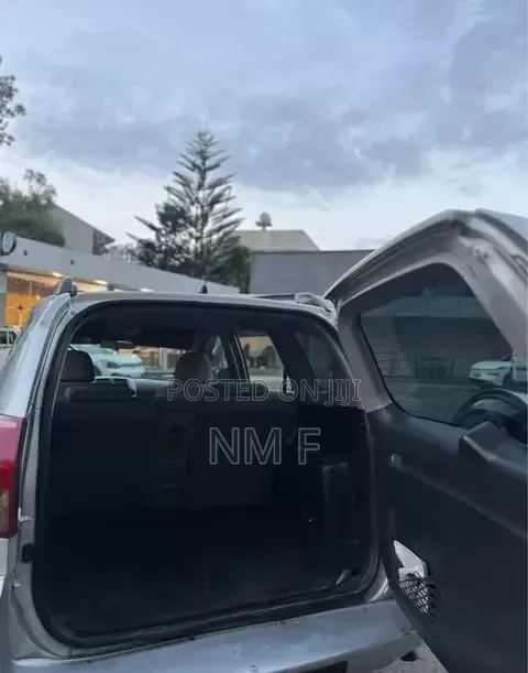 Toyota RAV4 2.4 2008 Silver