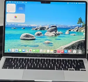 New Laptop Apple MacBook Air 2024 M3 16GB Apple M3 SSD 256GB