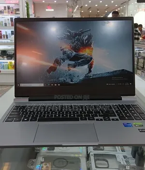 New Laptop HP Omen 16 16GB Intel Core i7 SSD 1T