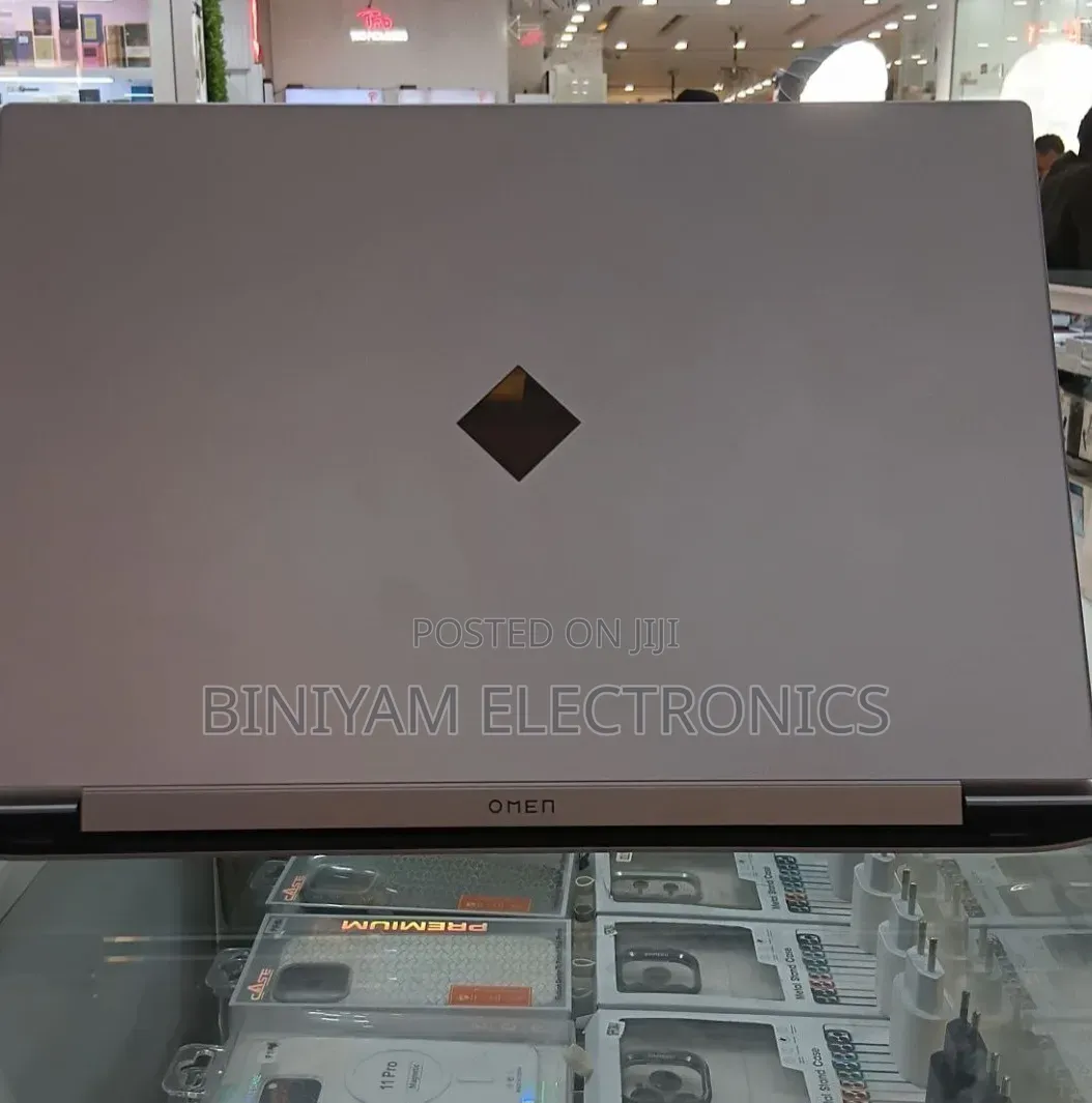 New Laptop HP Omen 16 16GB Intel Core i7 SSD 1T