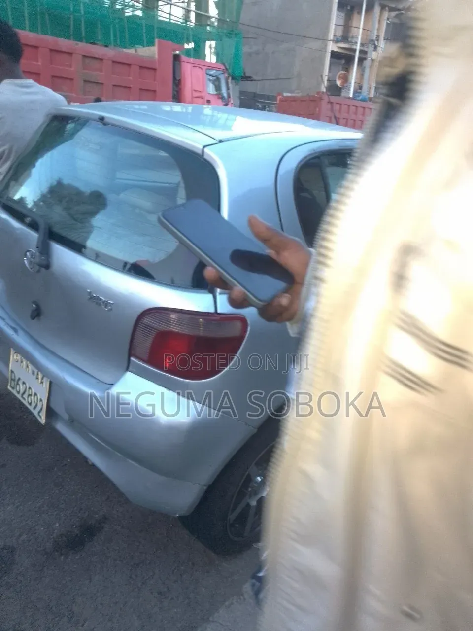 Toyota Yaris 2010 Silver