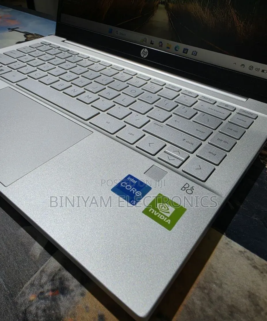 New Laptop HP Pavilion 14 16GB Intel Core i5 SSD 512GB
