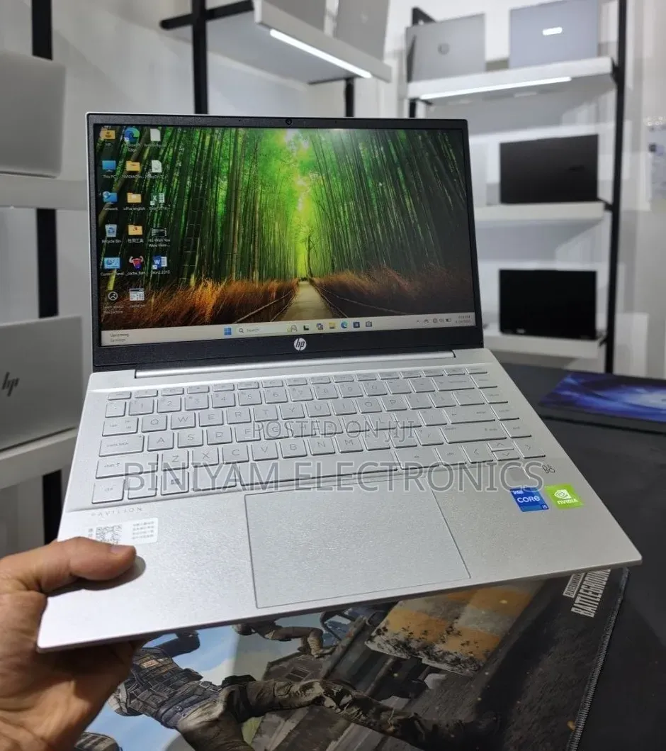 New Laptop HP Pavilion 14 16GB Intel Core i5 SSD 512GB