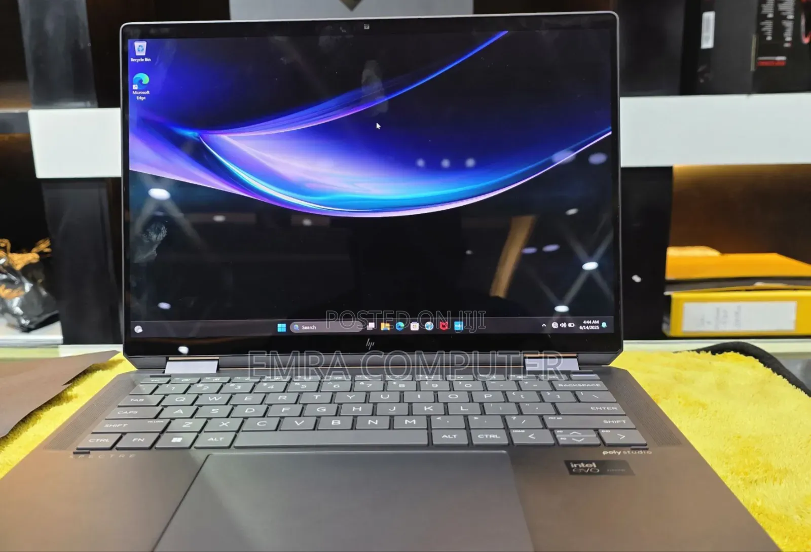 New Laptop HP 32GB Intel Core Ultra 7 SSD 1T