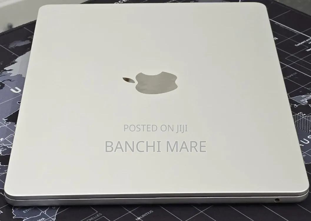 New Laptop Apple MacBook Air 2022 M2 16GB Apple M2 SSD 512GB