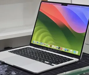 New Laptop Apple MacBook Air 2022 M2 16GB Apple M2 SSD 512GB