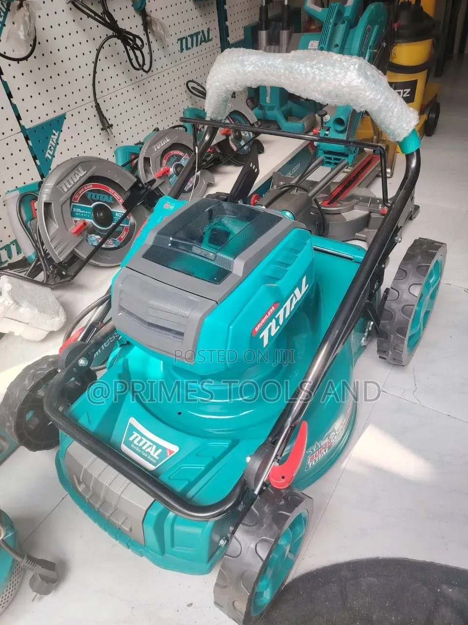 Rechargeable Lawns Mower
