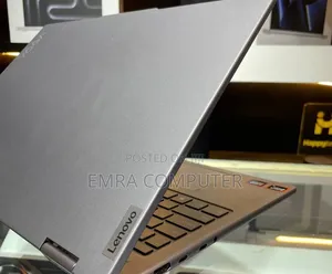 New Laptop Lenovo 8GB Intel Core i5 SSD 512GB