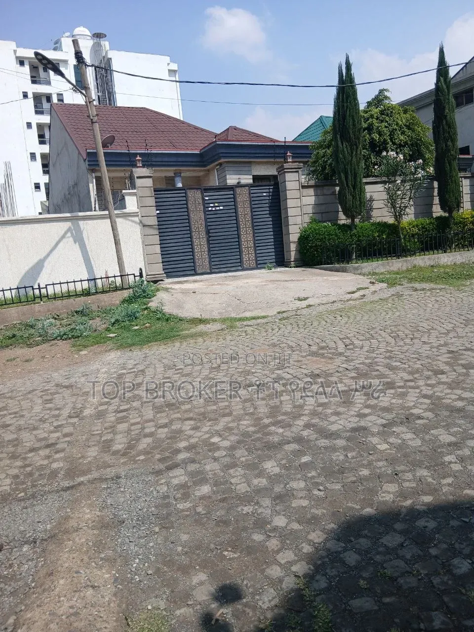 Furnished 3bdrm Villa in ቪላ, Bole for sale