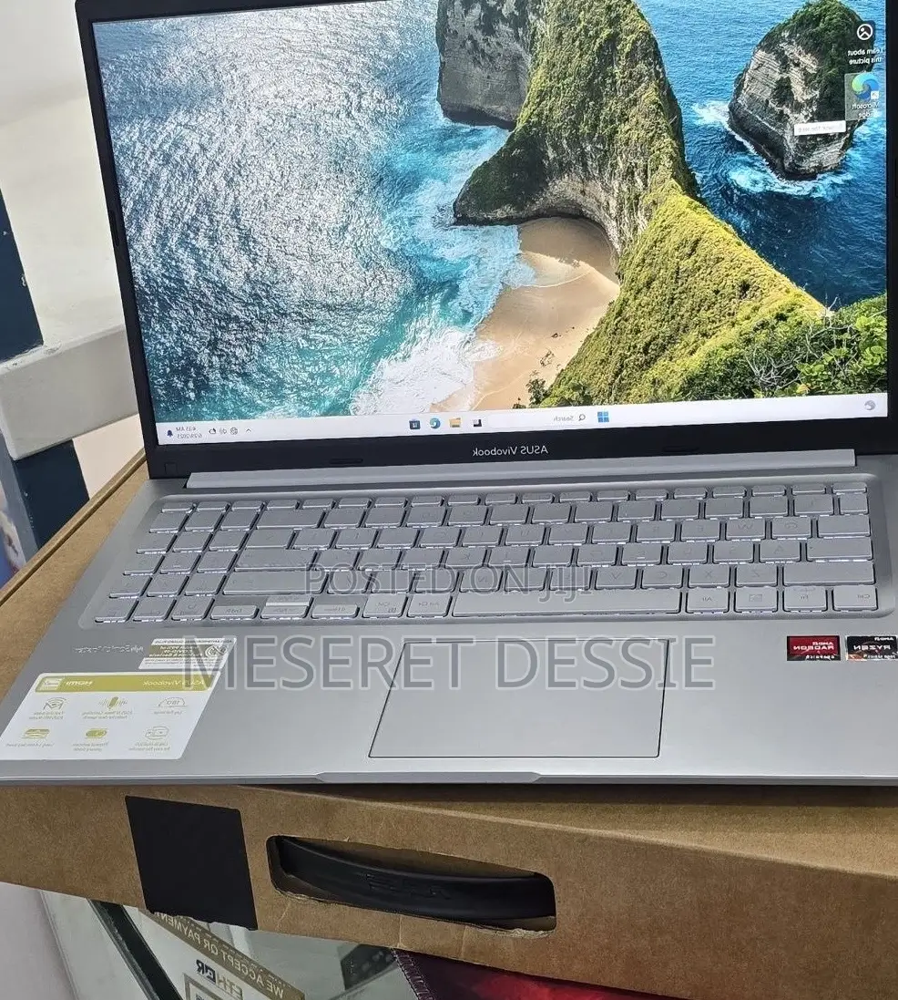 New Laptop Asus Vivobook 15 16GB Intel Core i7 SSD 512GB