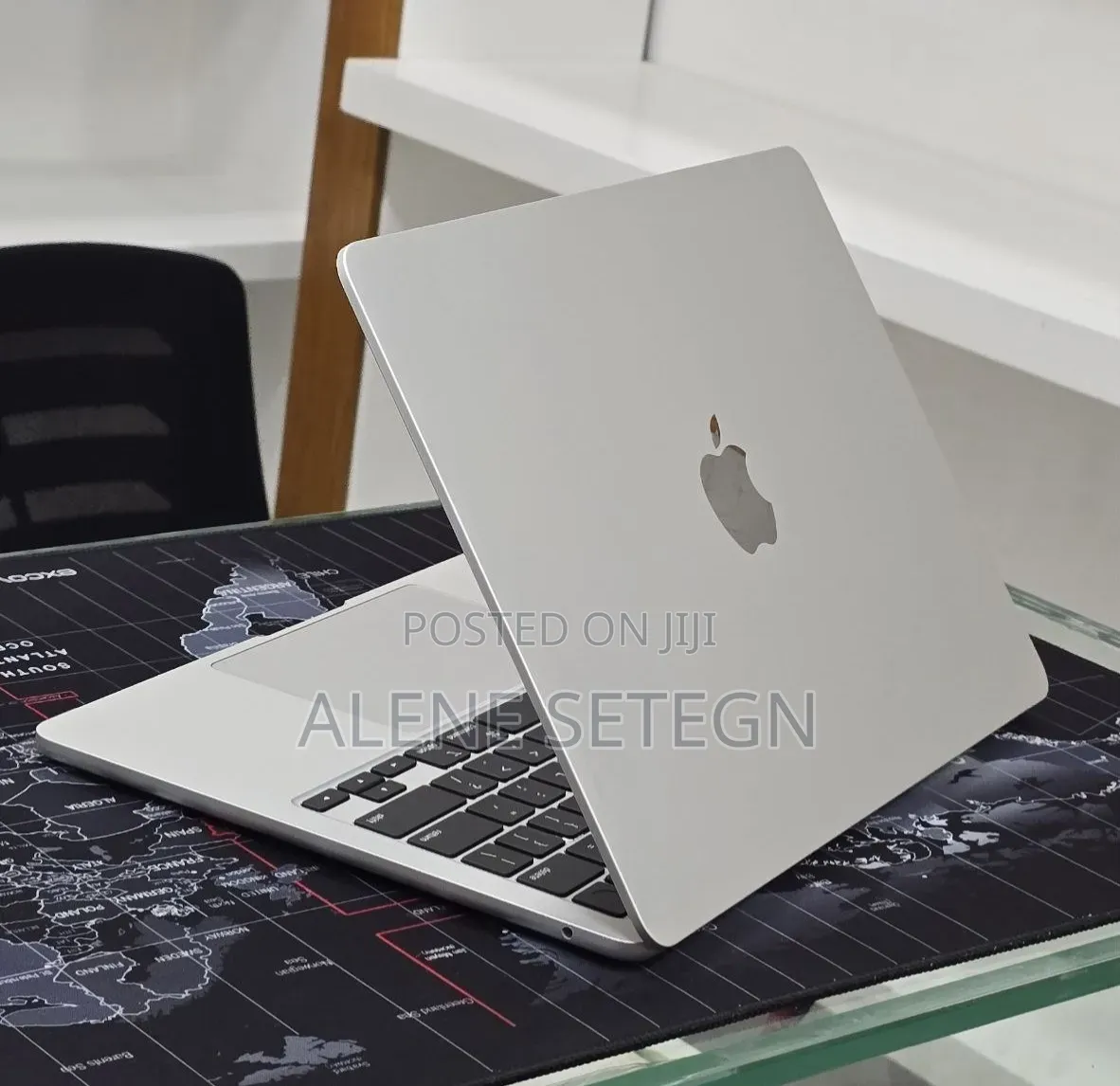 New Laptop Apple MacBook Air 2024 M3 16GB Apple M3 SSD 256GB