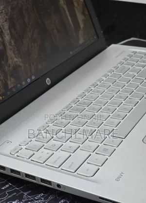 New Laptop HP Envy 6 12GB Intel Core i5 HDD 128GB