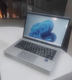 New Laptop HP EliteBook 830 G8 16GB Intel Core i5 SSD 512GB
