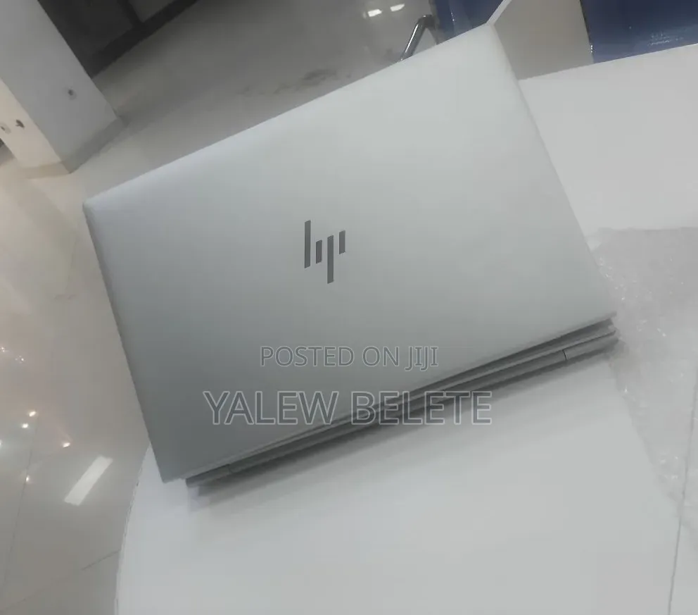New Laptop HP EliteBook 830 G8 16GB Intel Core i5 SSD 512GB