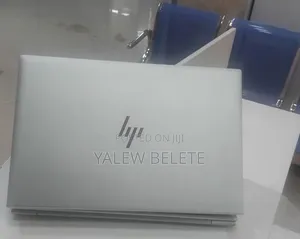 New Laptop HP EliteBook 830 G8 16GB Intel Core i5 SSD 512GB