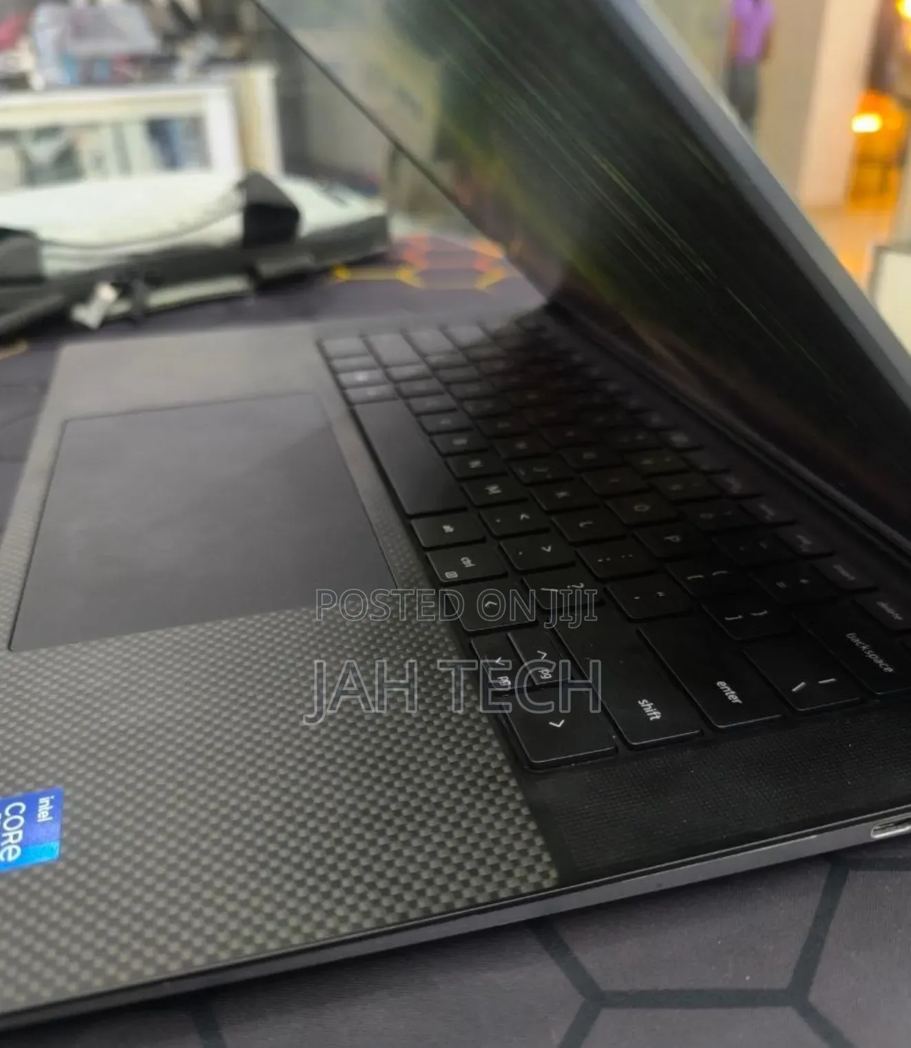 New Laptop Dell Precision 5570 16GB Intel Core i7 SSD 512GB