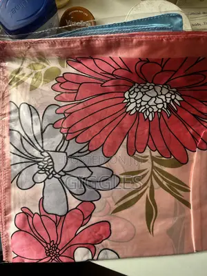 Scarves (Scarf)