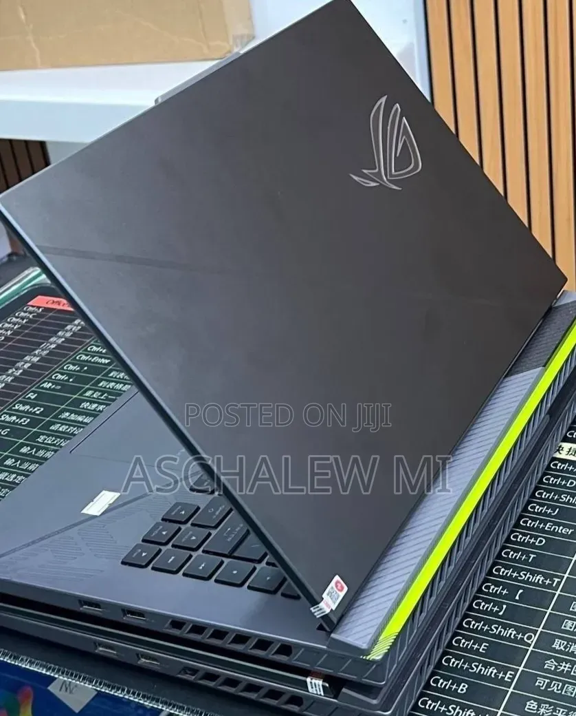 New Laptop Asus ROG Strix G16 G614 16GB Intel Core i9 SSD 1T