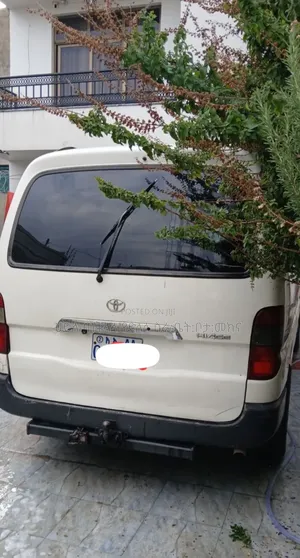 Toyota HiAce 2008 White