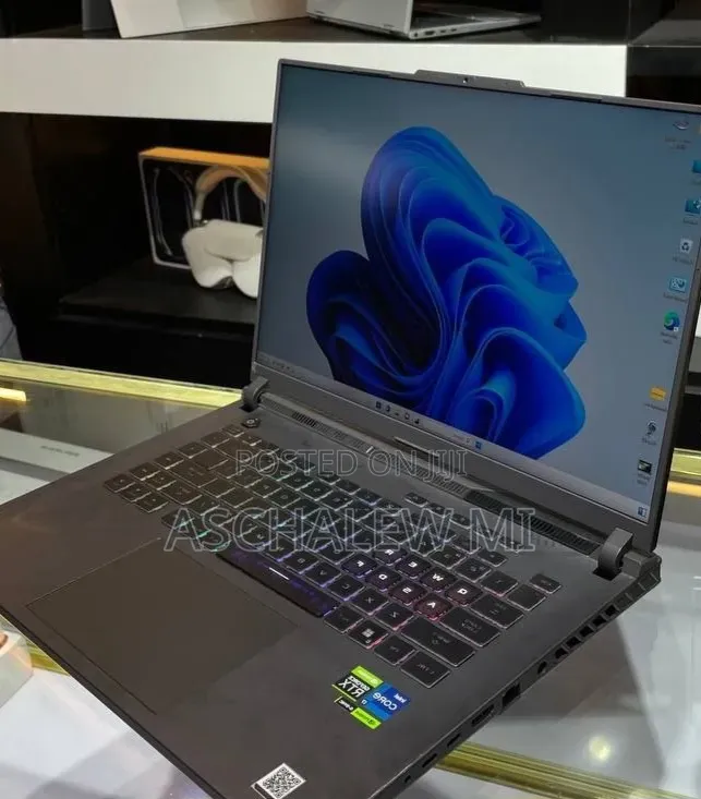 New Laptop Asus ROG Strix G16 G614 16GB Intel Core i7 SSD 1T