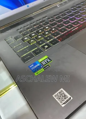 New Laptop Asus ROG Strix G16 G614 16GB Intel Core i7 SSD 1T