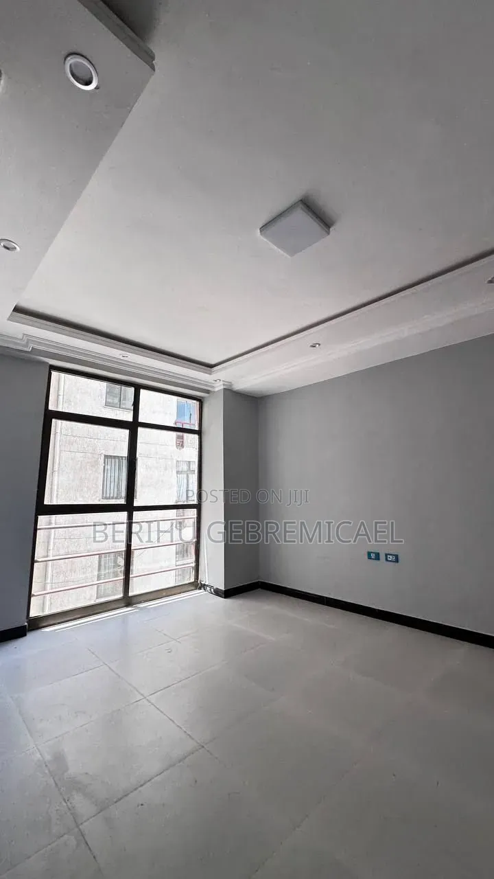 1bdrm Condo in ቦሌ, Bole for rent