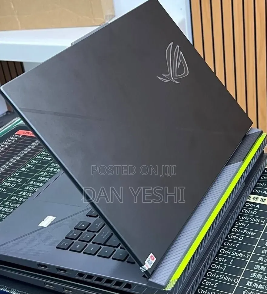 New Laptop Asus 16GB Intel Core i9 SSD 1T