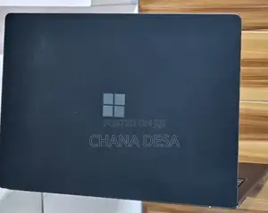 New Laptop Microsoft Surface 16GB Intel Core i7 SSD 256GB