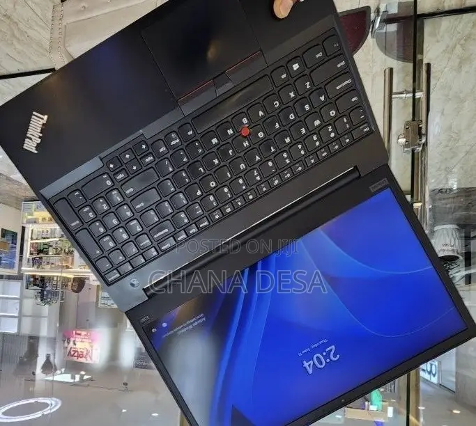 New Laptop Lenovo 8GB Intel Core i5 SSD 256GB