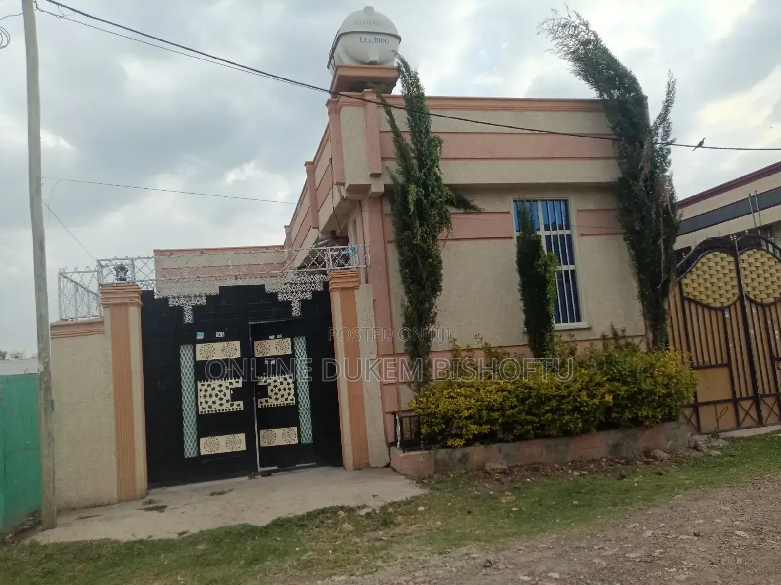 Furnished 9bdrm House in Dukem Bishoftu, East Shewa for sale