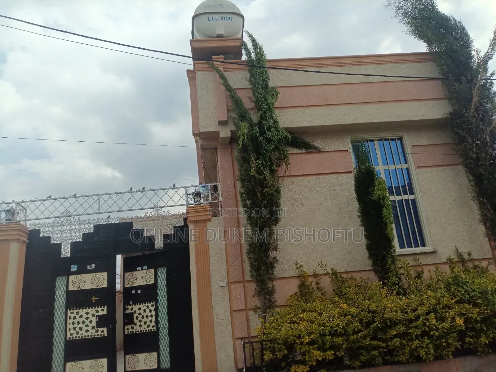 Furnished 9bdrm House in Dukem Bishoftu, East Shewa for sale