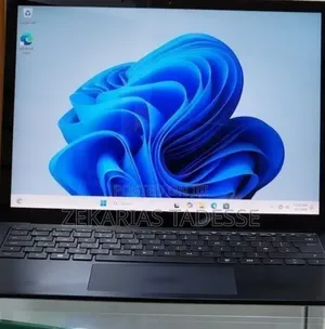 New Laptop Microsoft Surface Laptop 4 16GB Intel Core i7 SSD 512GB