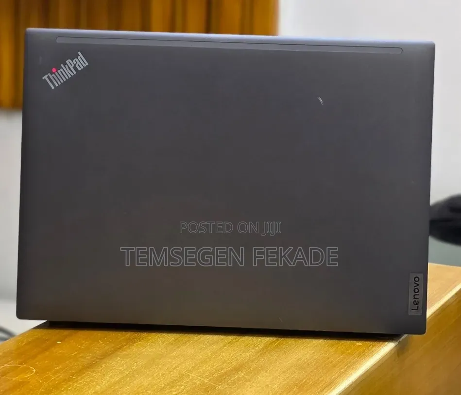 New Laptop Lenovo ThinkPad T14s G4 16GB Intel Core i7 SSD 512GB