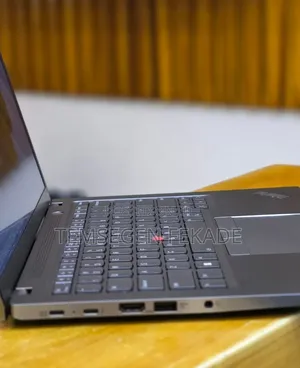 New Laptop Lenovo ThinkPad T14s G4 16GB Intel Core i7 SSD 512GB