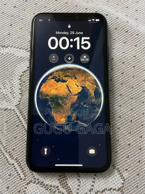 Apple iPhone XR 64 GB Black