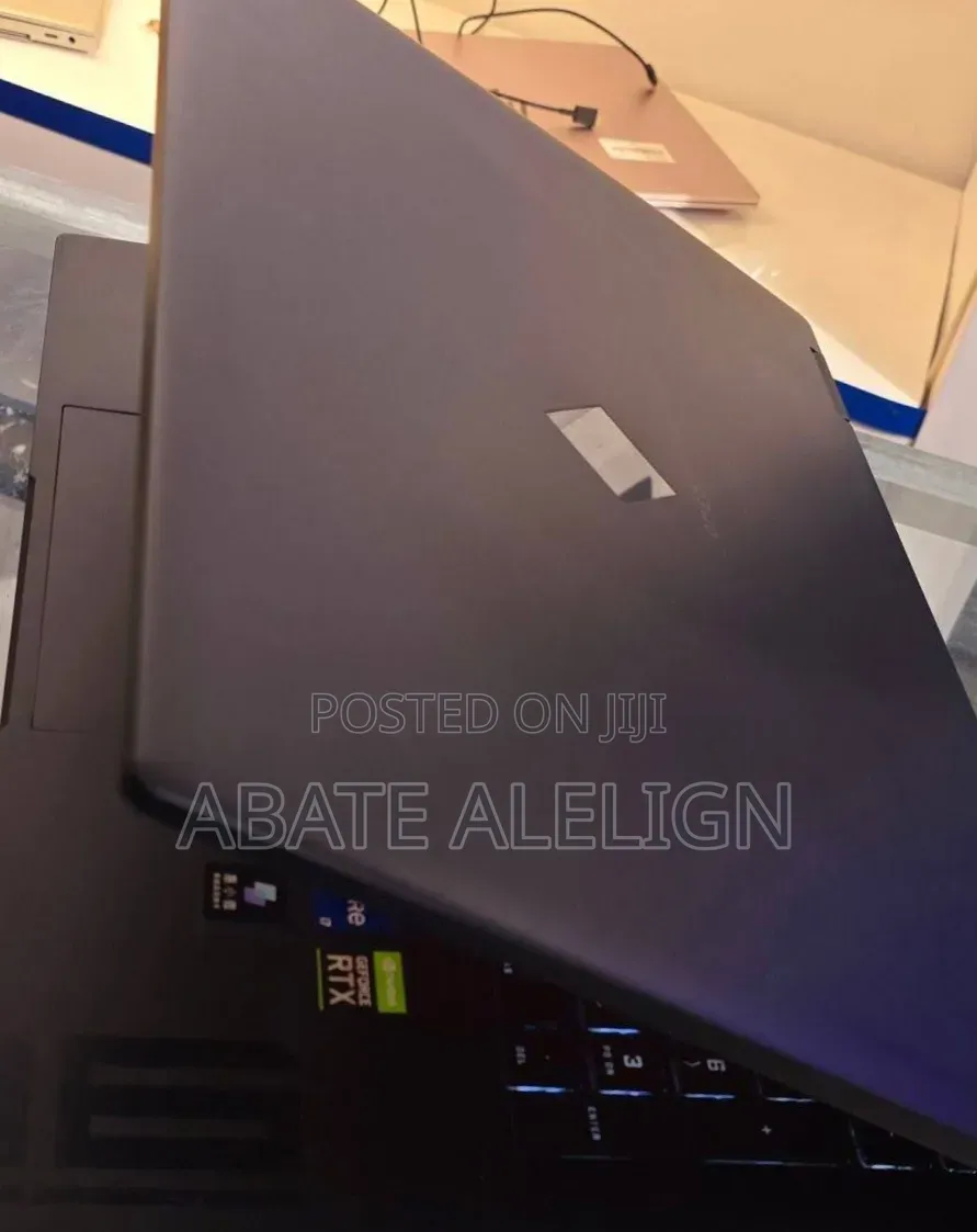New Laptop HP Omen 16 16GB Intel Core i7 SSD 512GB