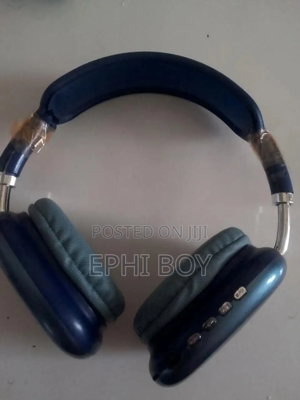 P9 Wireless Eawdset