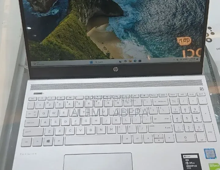 New Laptop HP Pavilion 15 16GB Intel Core i7 SSD 512GB